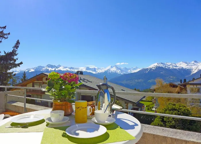 Jeanne D'arc Apt- E-38 By Interhome *