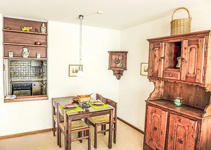 Jeanne D'arc Apt- E-38 By Interhome Apartman *